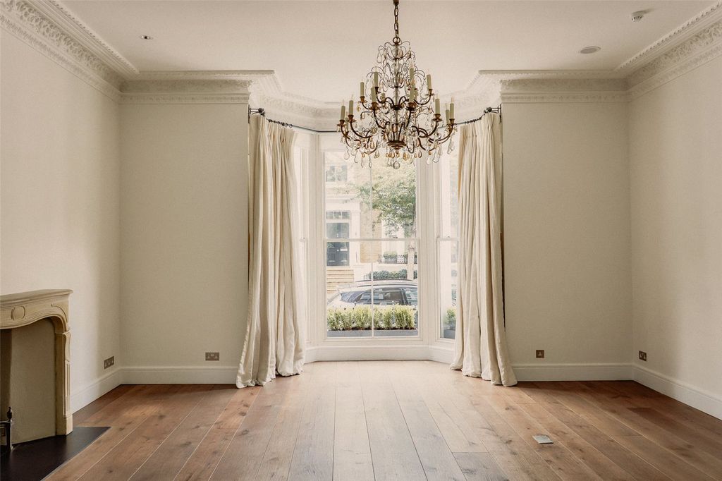 Property photo 2 of 15 Reception Room