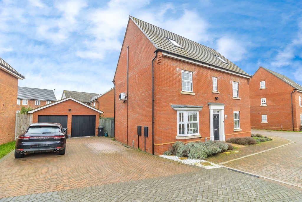 Property photo 1 of 20 Pbox-Img.Jpg