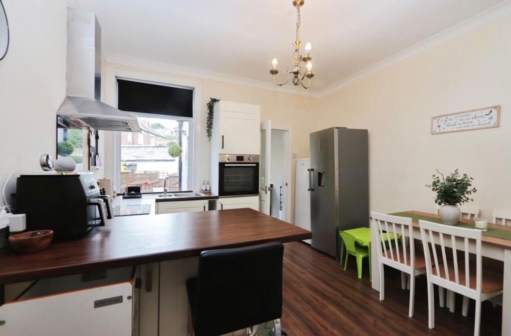 Property photo 3 of 16 Img_1509