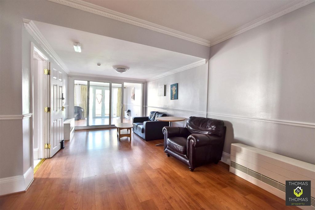 Additional image 16 of 6 bed detached house to rentLinden Road, Gloucester GL1