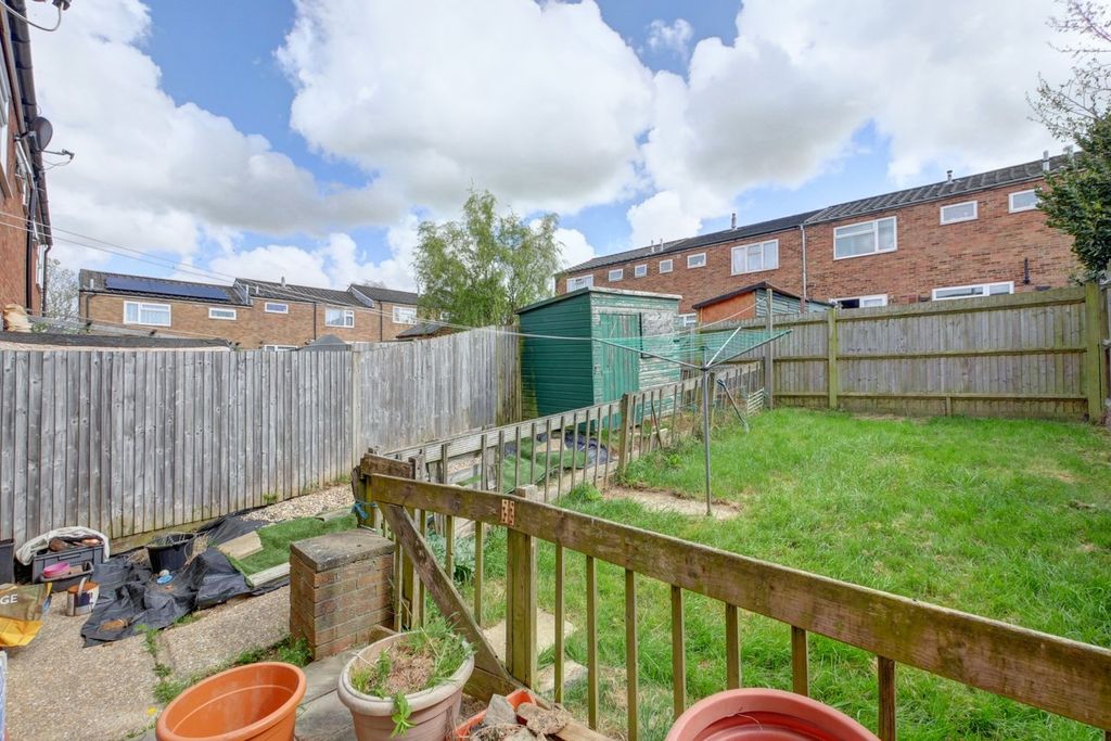 Property photo 3 of 11