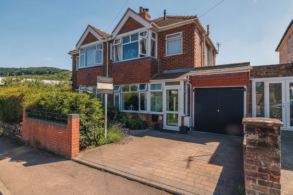 Property photo 1 of 19 Picture No. 40