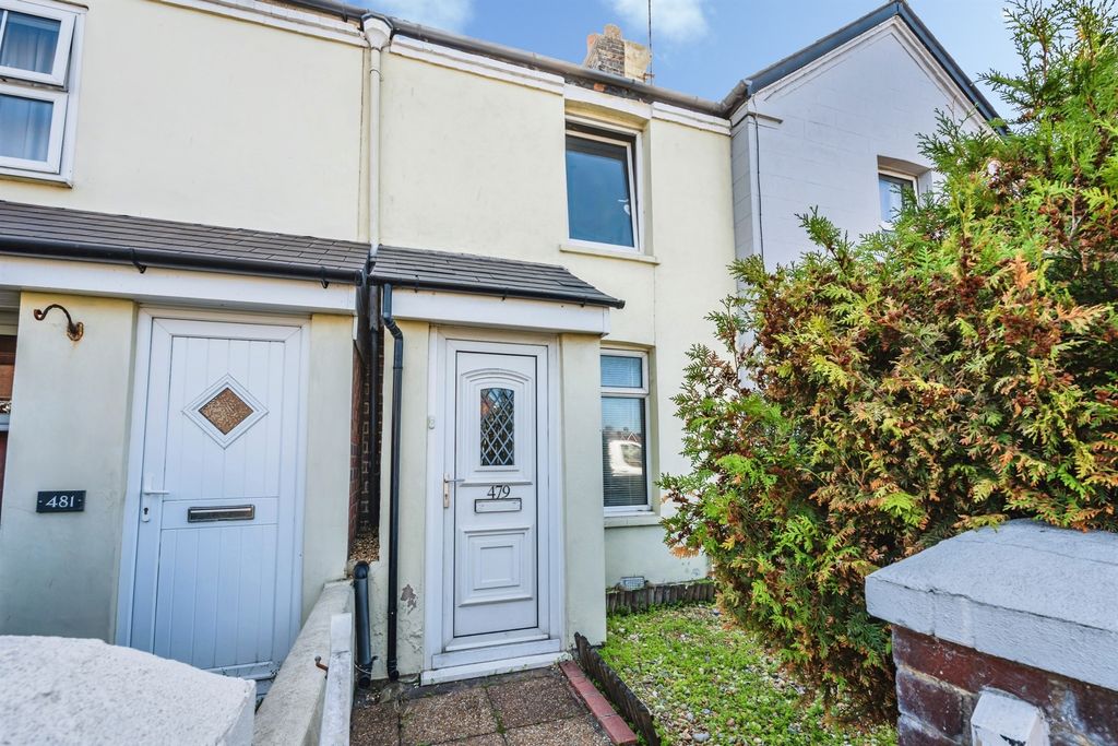 Property photo 1 of 13