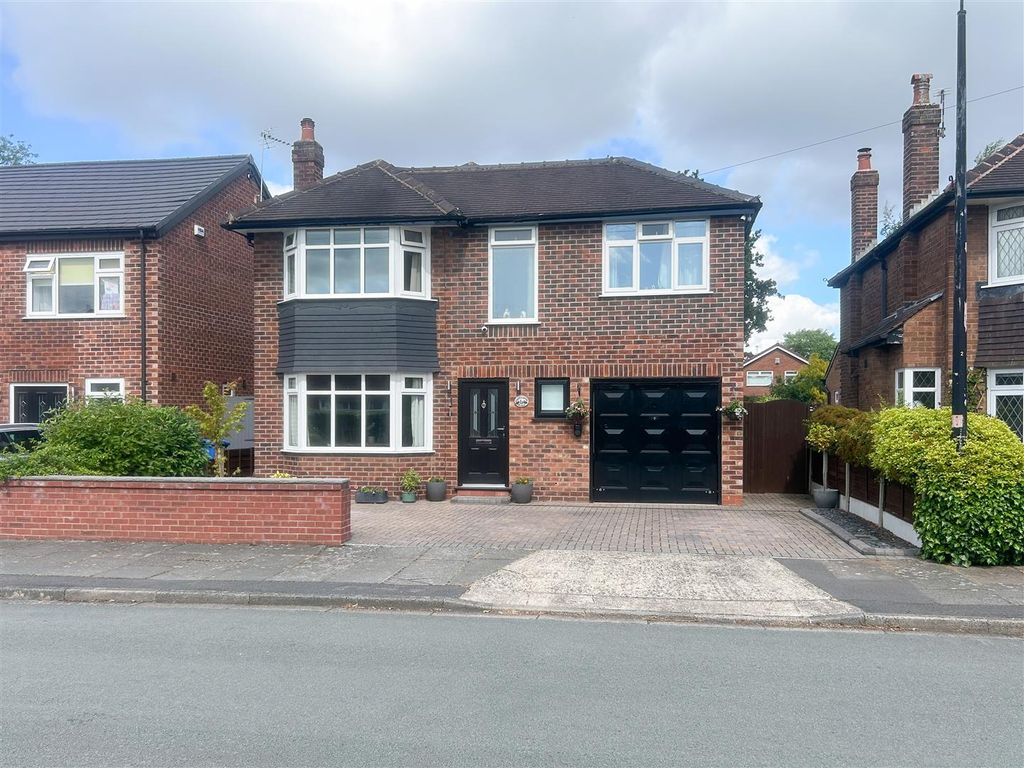 Property photo 1 of 30