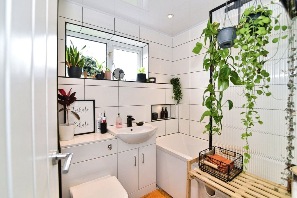 Property photo 3 of 13 Pbox-Img.Jpg
