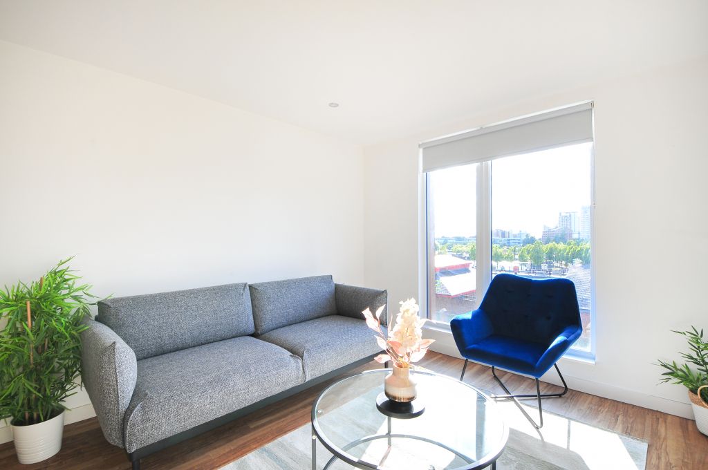 Property photo 3 of 21