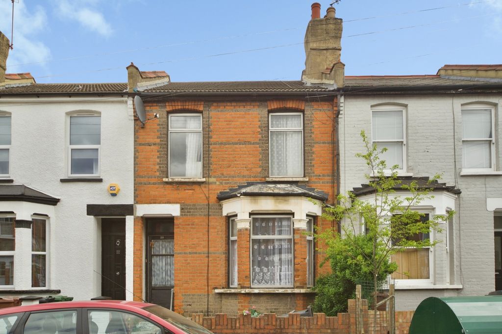 Property photo 1 of 8 Pbox-Img.Jpg