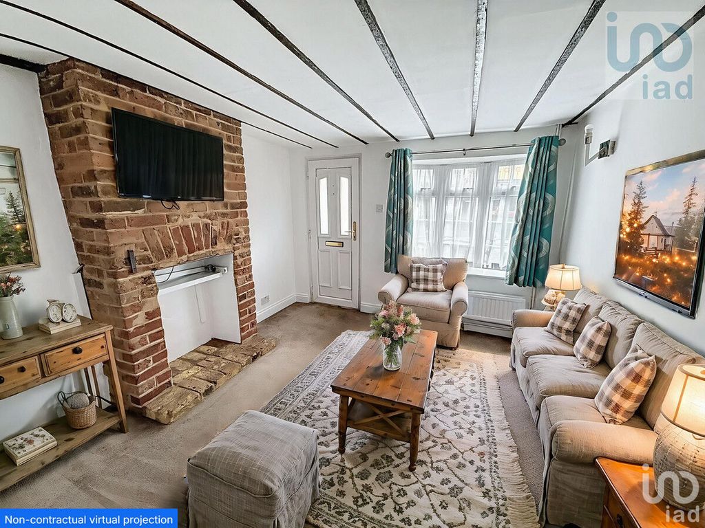 Property photo 2 of 9