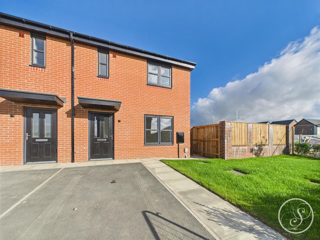 Property photo 1 of 13 Cam02071G0-Pr0673-Still014.Jpg