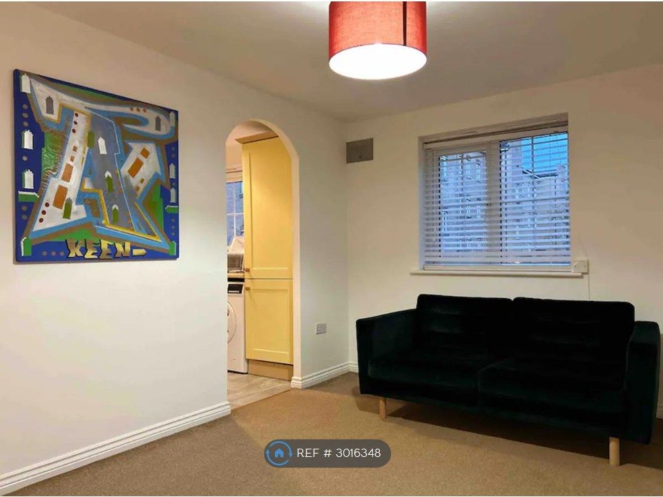 Property photo 3 of 12 Living Room