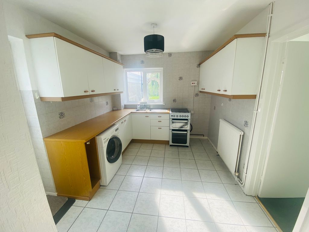 Property photo 3 of 17 Balcony