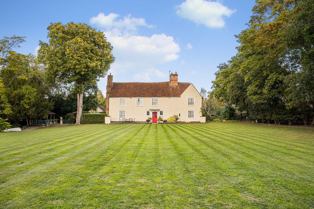 Property photo 1 of 61