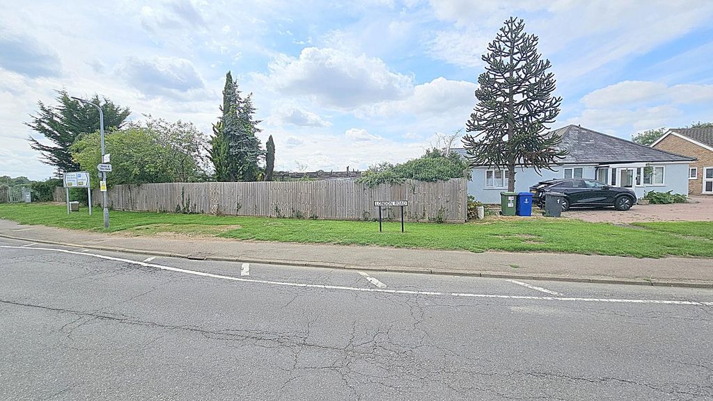 Property photo 1 of 6