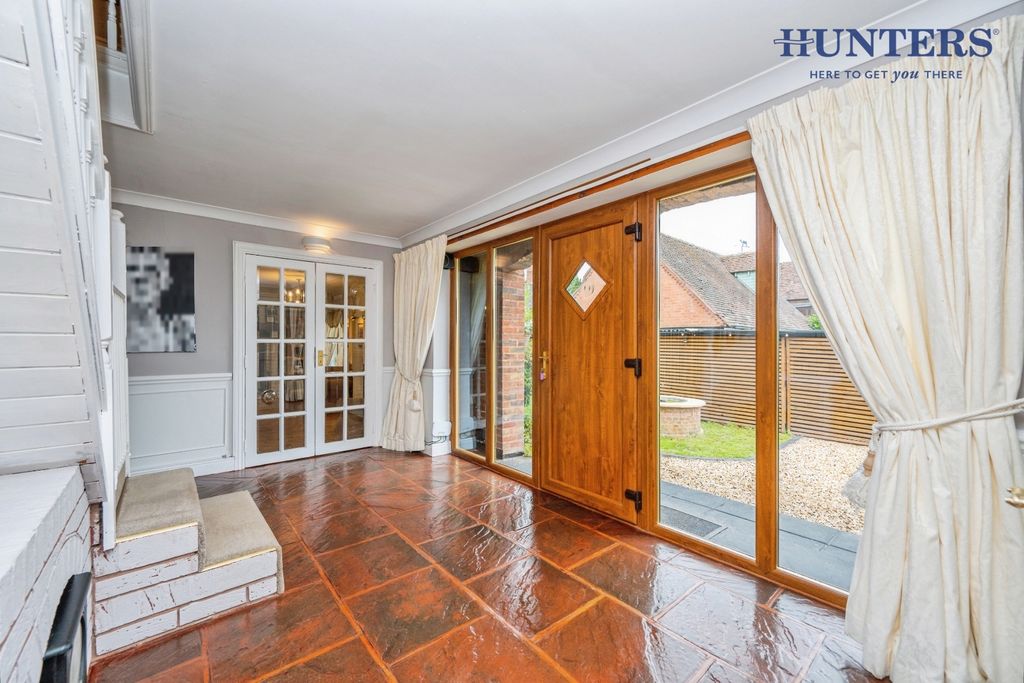 Property photo 3 of 44 Pbox-Img.Jpg