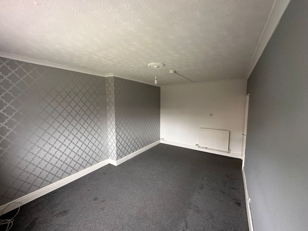 Property photo 3 of 9 Photo 3