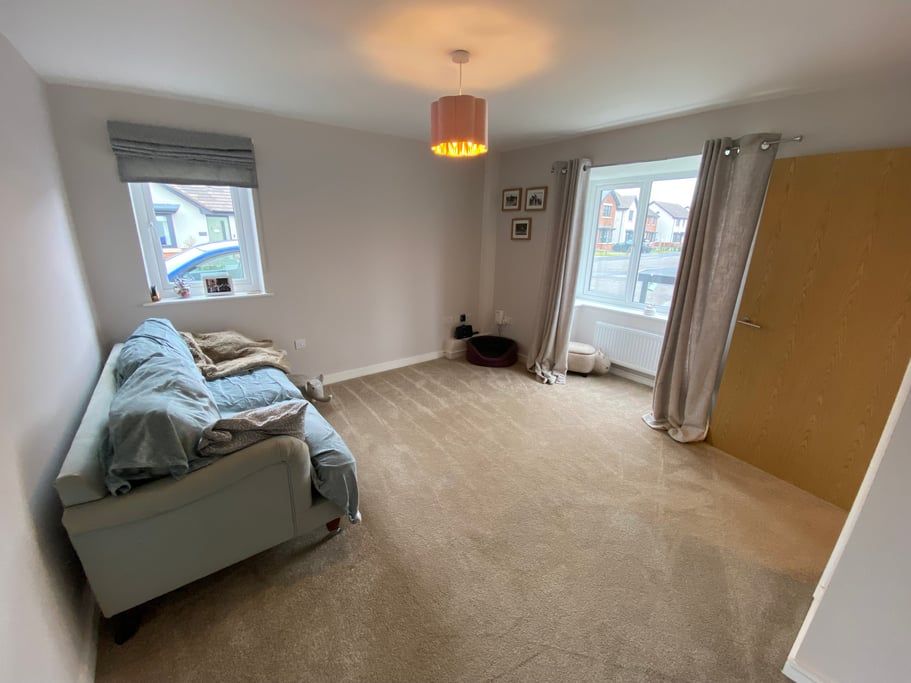 Property photo 2 of 14