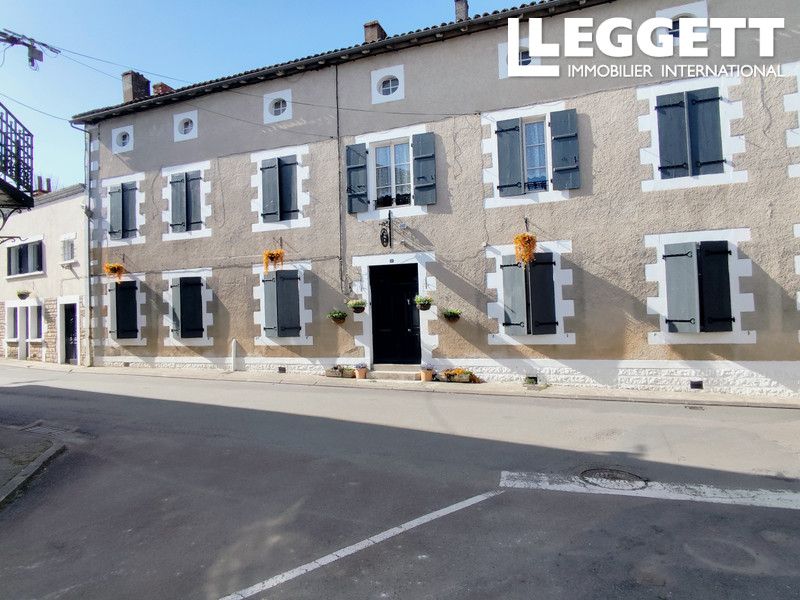 Property photo 1 of 10