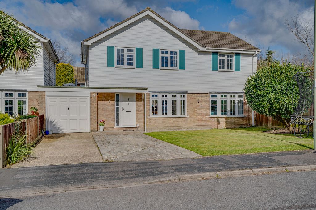 Property photo 1 of 23