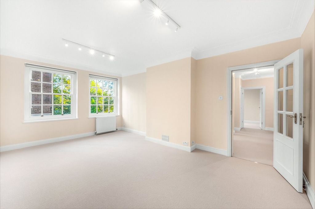 Property photo 3 of 17 Picture No. 16