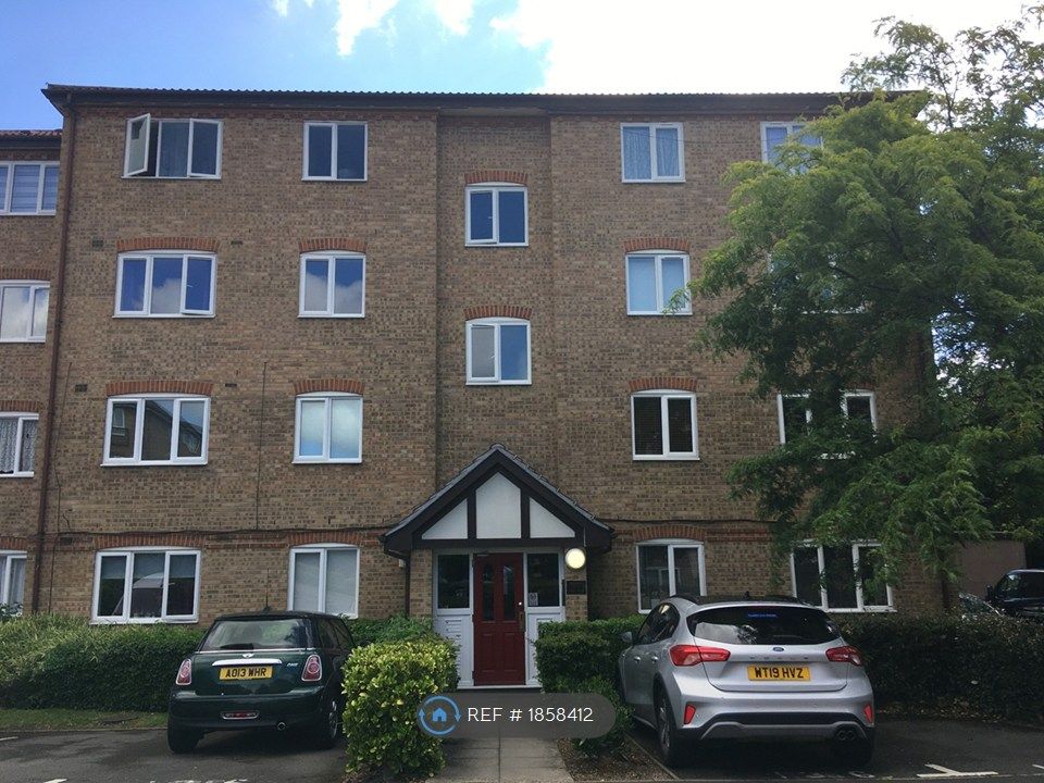 Property photo 1 of 12
