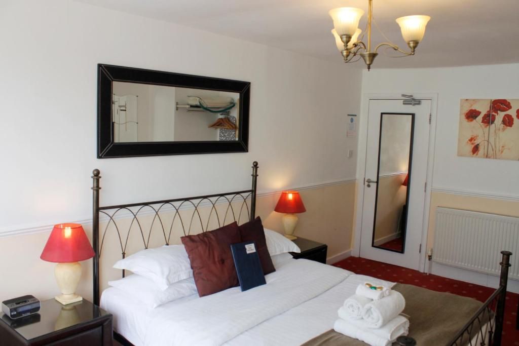 Property photo 1 of 6