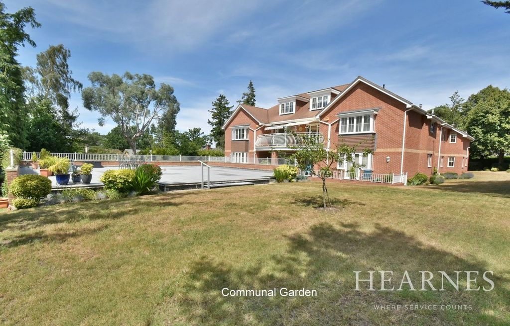Property photo 1 of 22