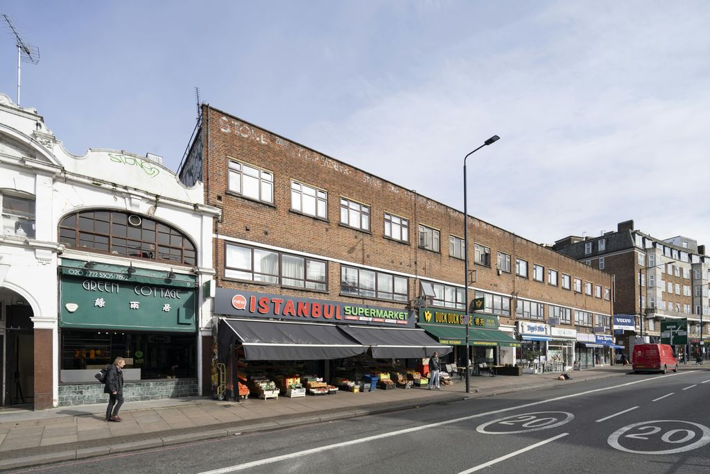 Property photo 2 of 14 MC40131884Hr.Jpg