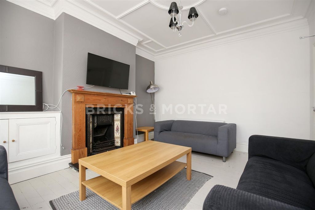 Property photo 3 of 15 7Tz_S4Zhbeosrbw3Sxgr0W.Jpg