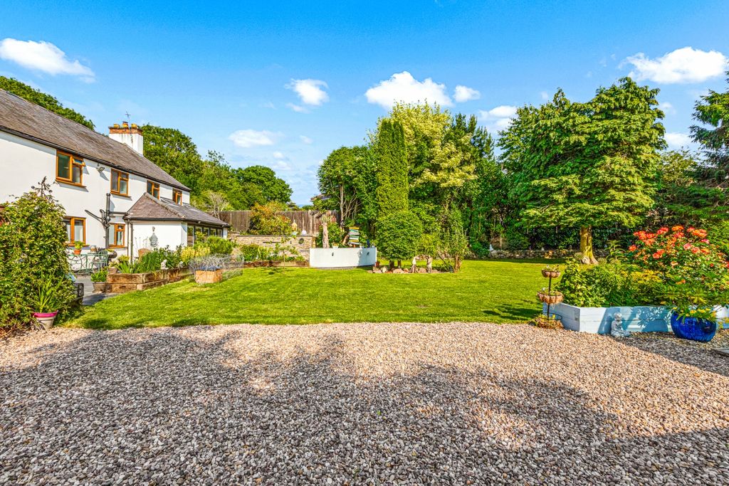 Property photo 3 of 25 Rear Garden