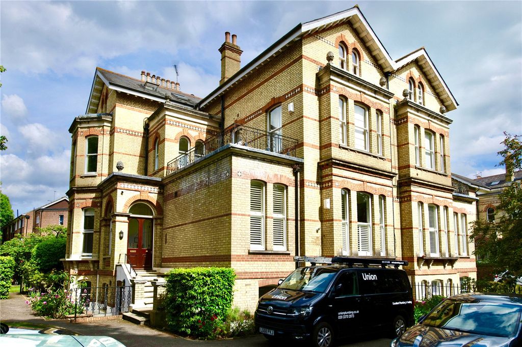 Property photo 1 of 18 Picture No. 01