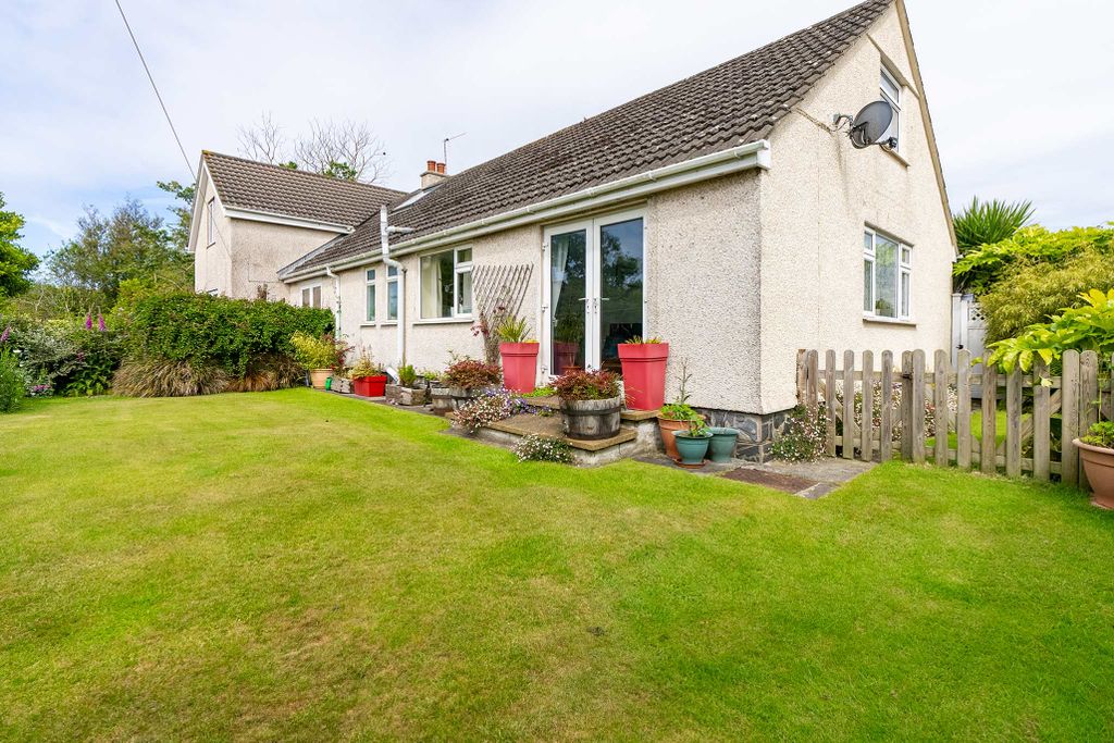 Property photo 3 of 15