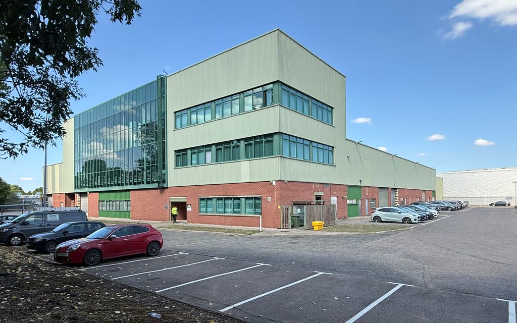 Property photo 1 of 2