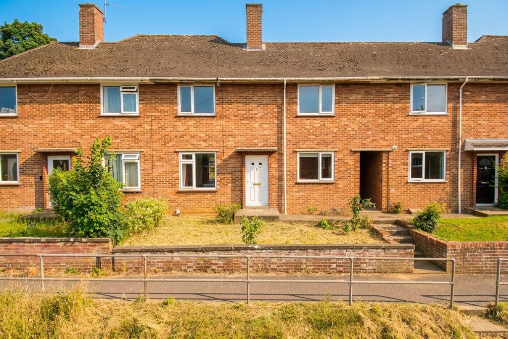 Property photo 1 of 14