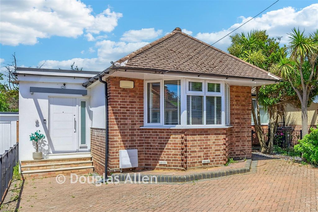 Property photo 1 of 12 External (Web)