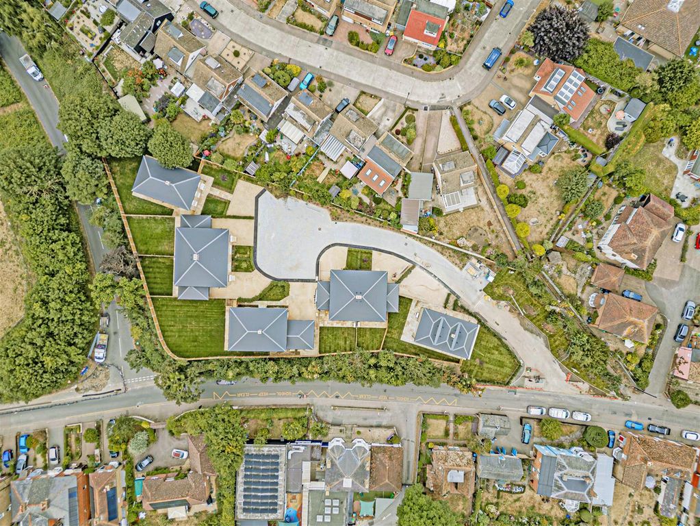 Property photo 3 of 4 L J Imaging-1.Jpg