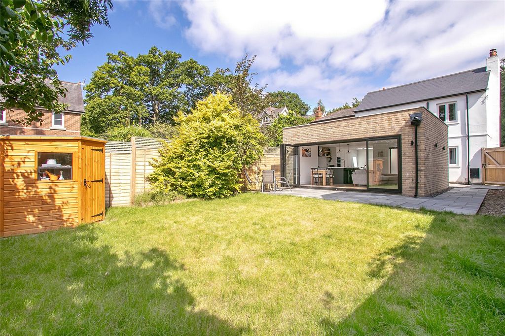 Property photo 1 of 21 Picture No. 16