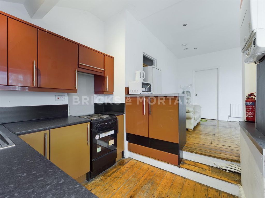 Property photo 1 of 8 2.Jpg