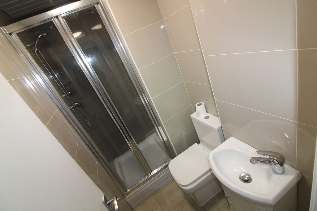 Property photo 3 of 3