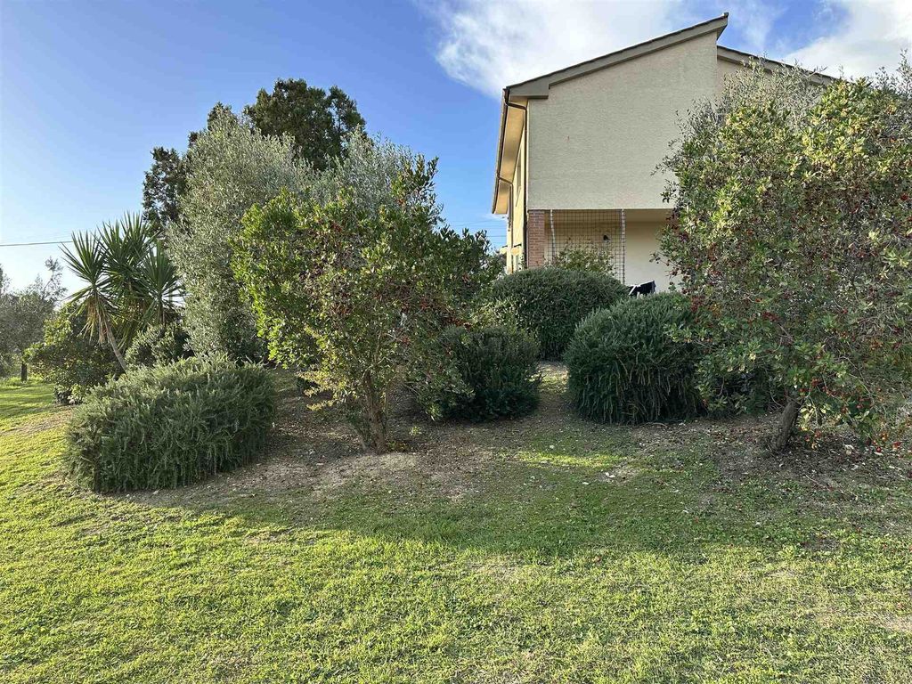 Property photo 3 of 30