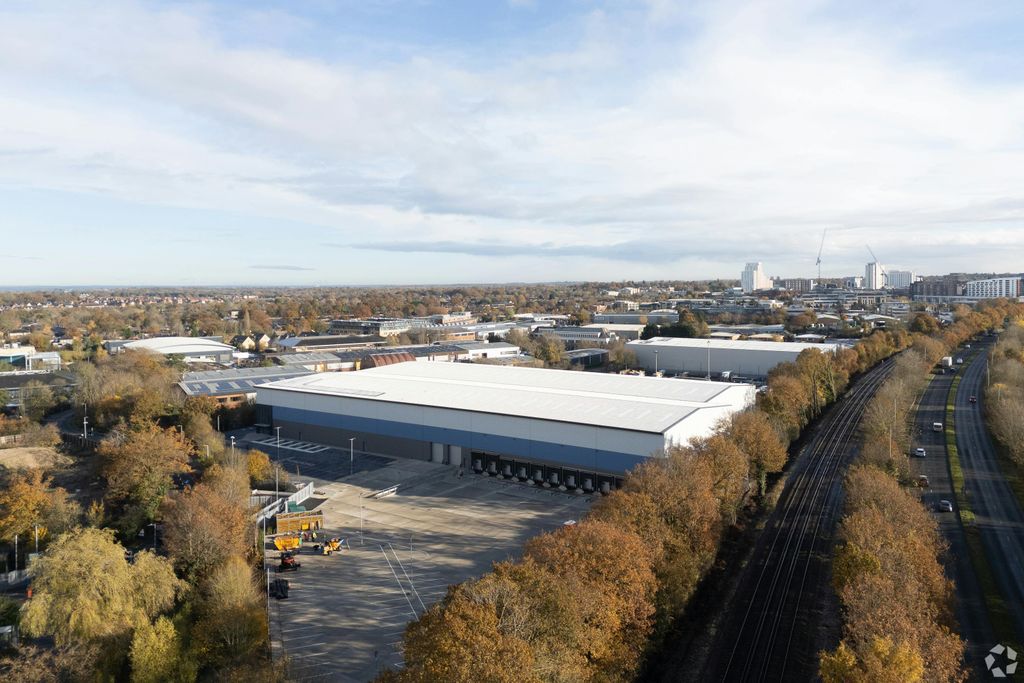 Property photo 1 of 19 Buildingphoto 12.Jpg