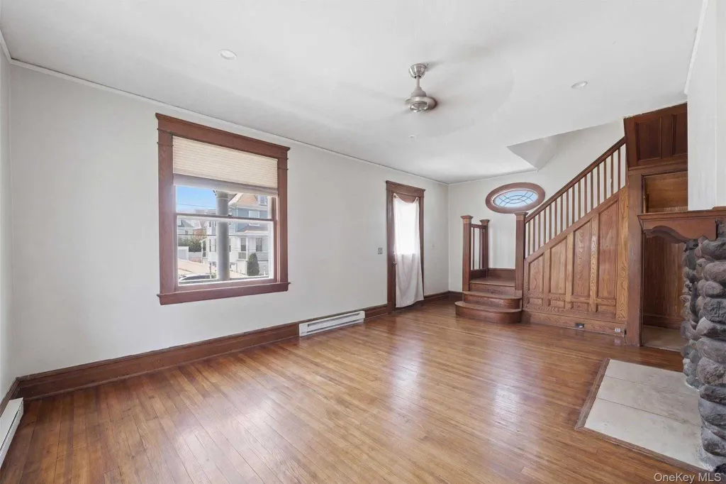 Property photo 3 of 19 <Alttext/>