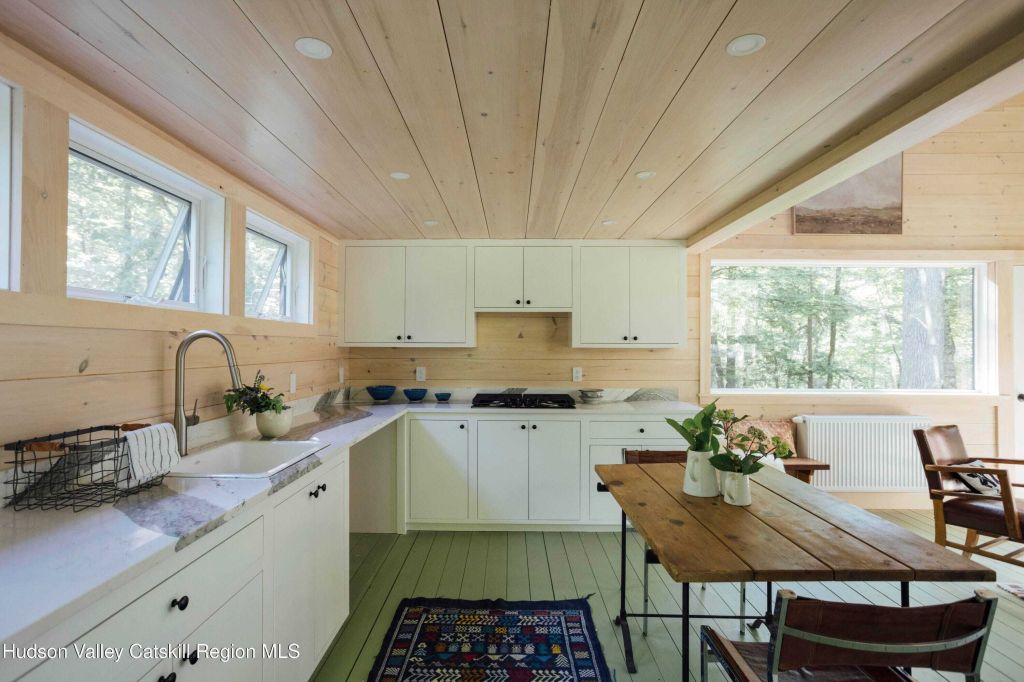 Property photo 2 of 8 <Alttext/>
