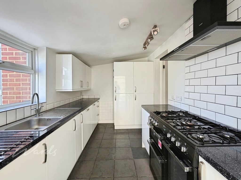 Property photo 2 of 12 Monk 103 Kitchen Use