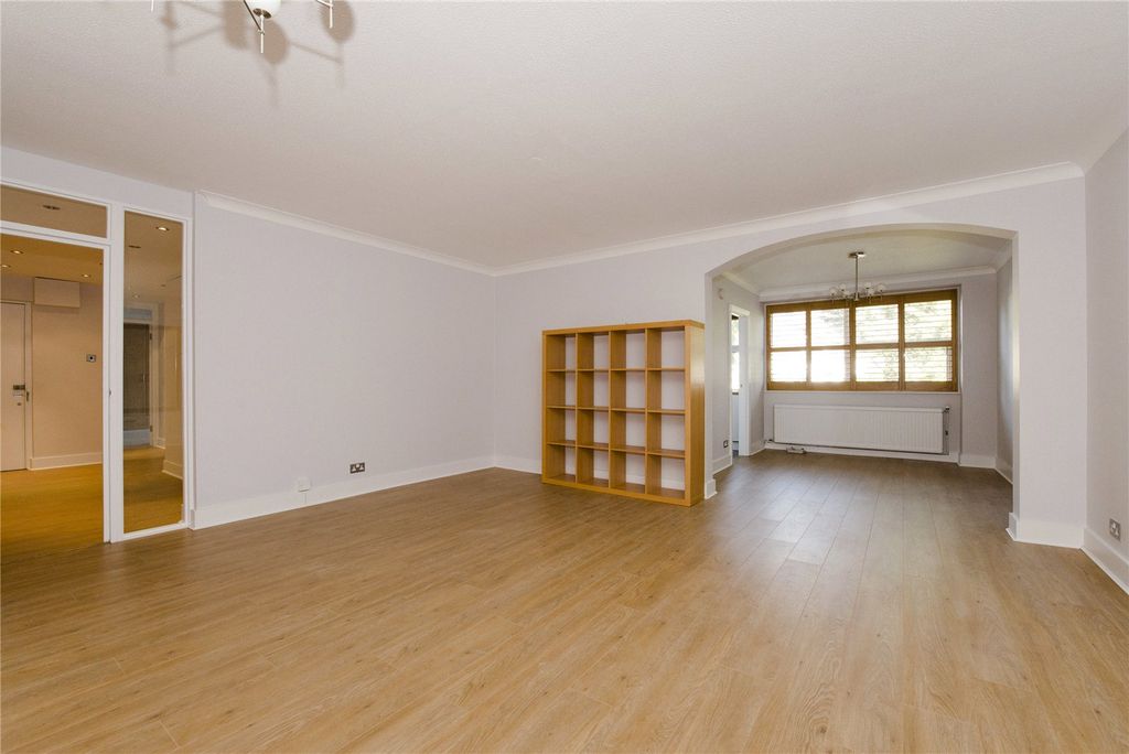 Property photo 3 of 9