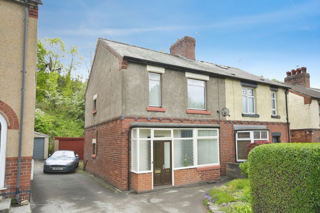 Property photo 1 of 15