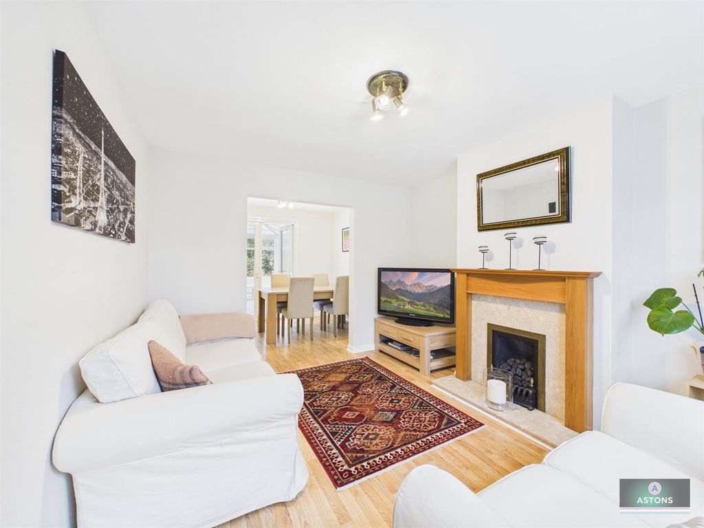 Property photo 3 of 23 Cam02067G0-Pr0181-Still006.Jpg