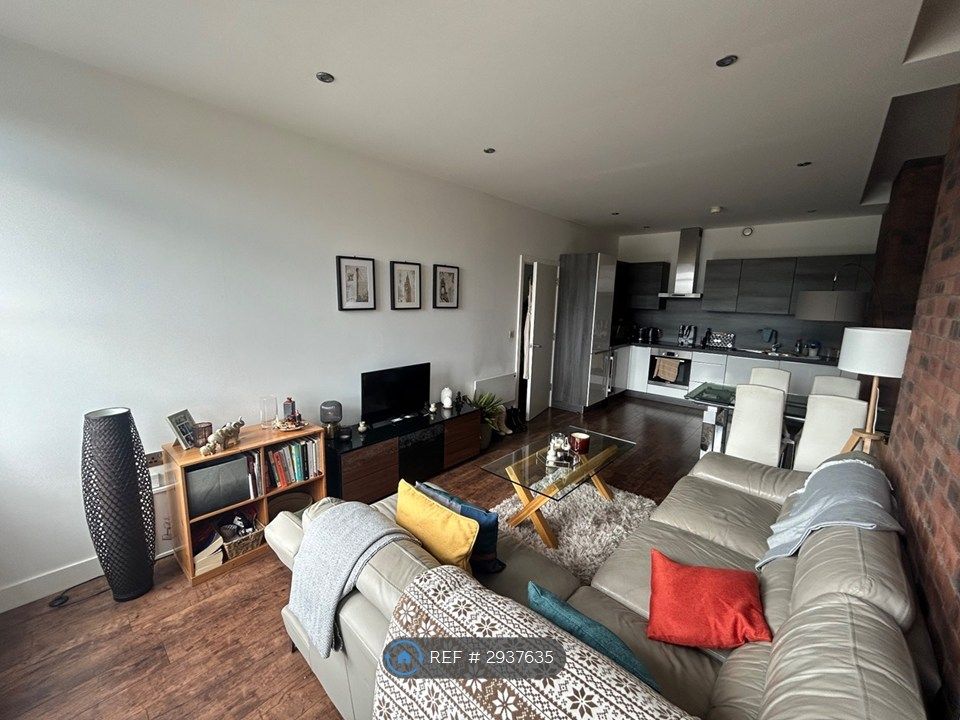 Property photo 3 of 13