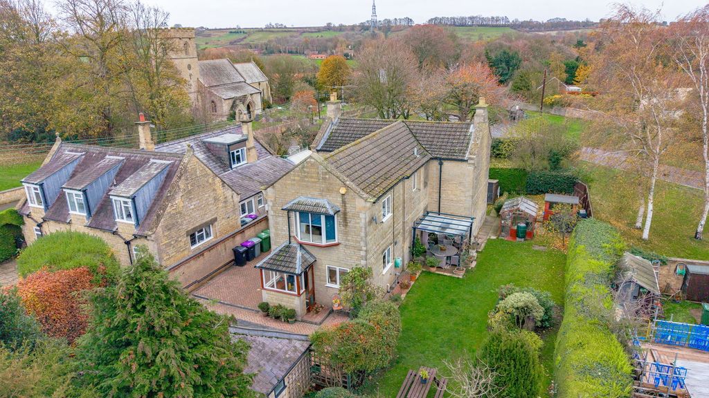 Property photo 1 of 24