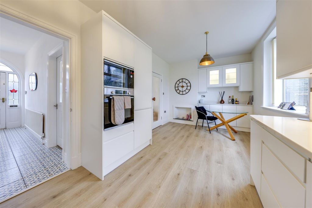 Property photo 2 of 21 Open Plan Kitchen / Dining