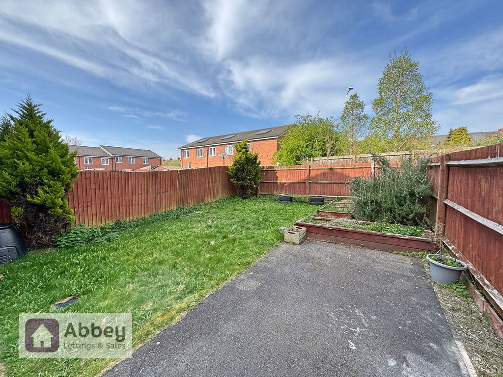 Property photo 2 of 14 Rear Garden